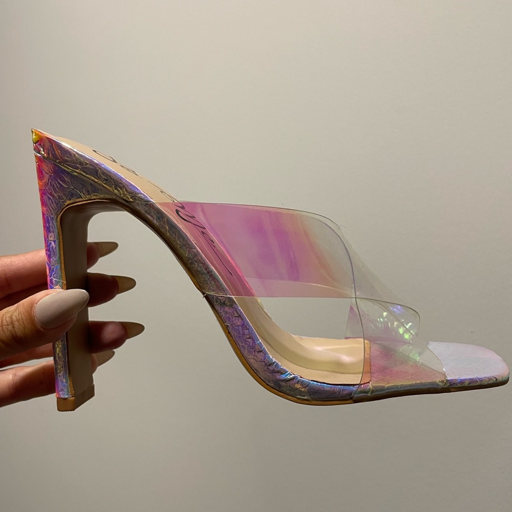 Like New Clear Heels fashion nova